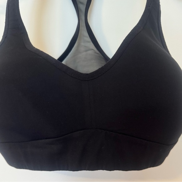 Lululemon Speed Up Bra C/D Size 4 Black EUC!!! - Picture 5 of 6